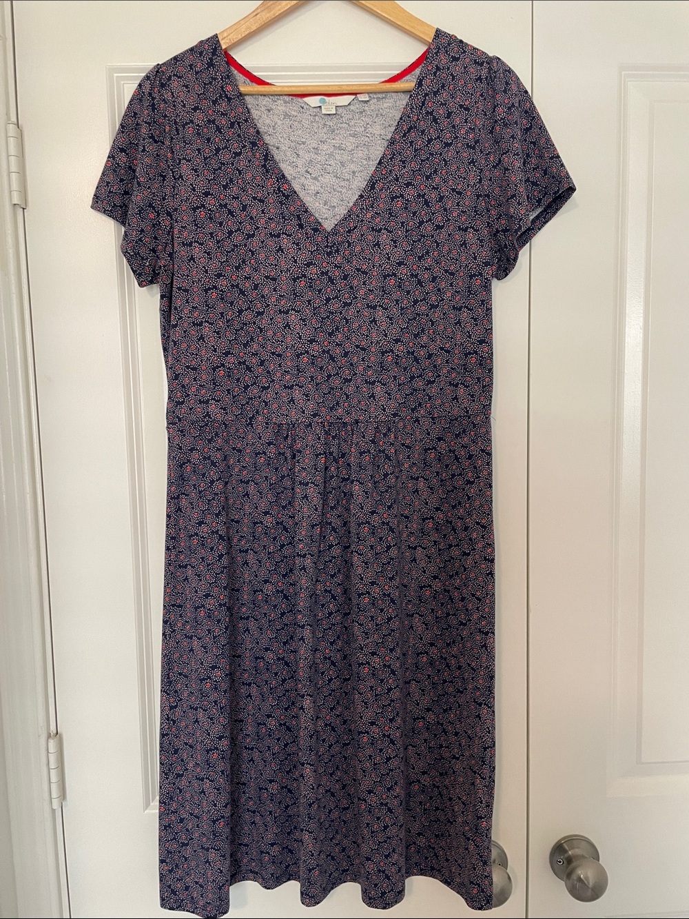 Boden Navy Midi Dress with Red Floral Print Summer Cool Cotton Blend 10
